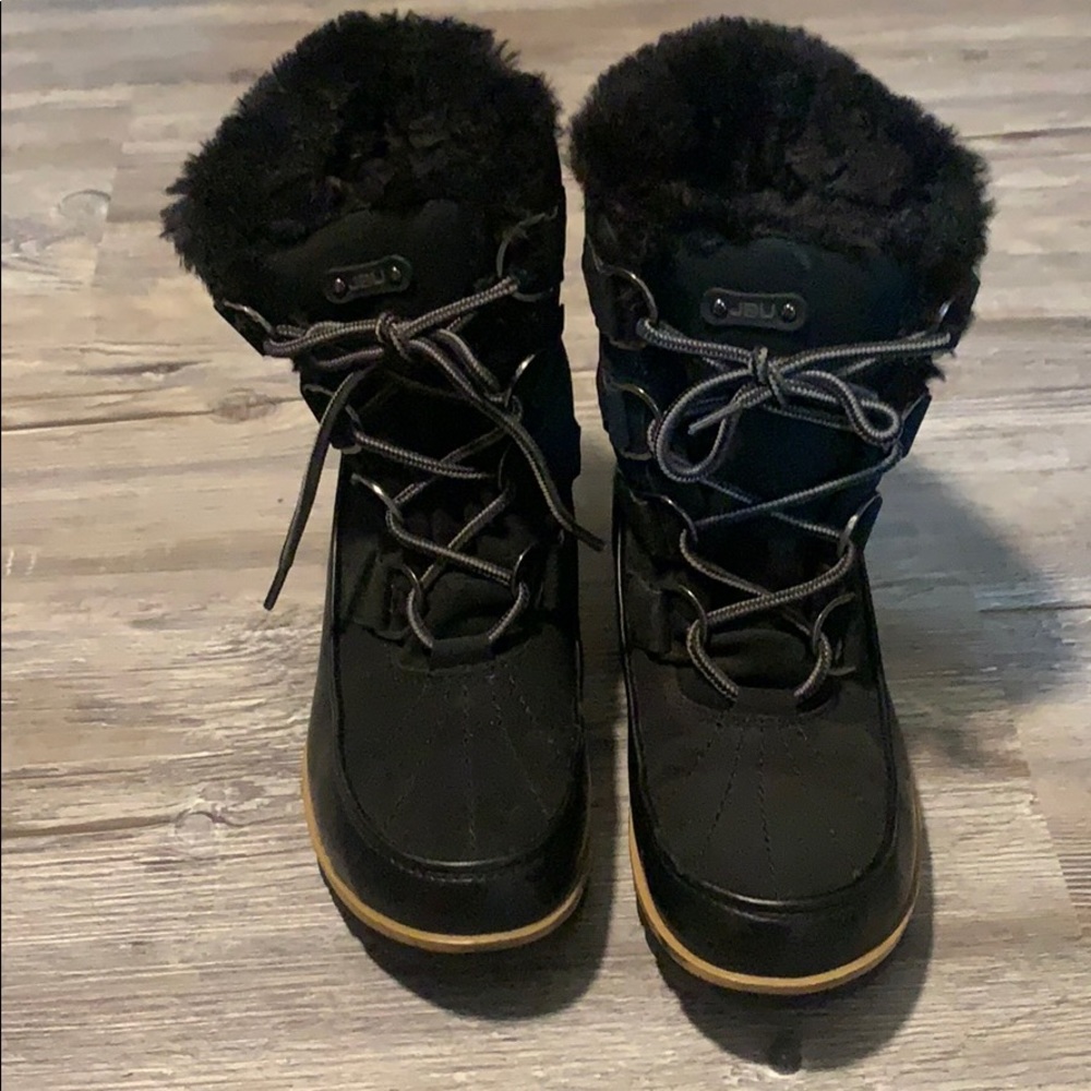 Winter boots